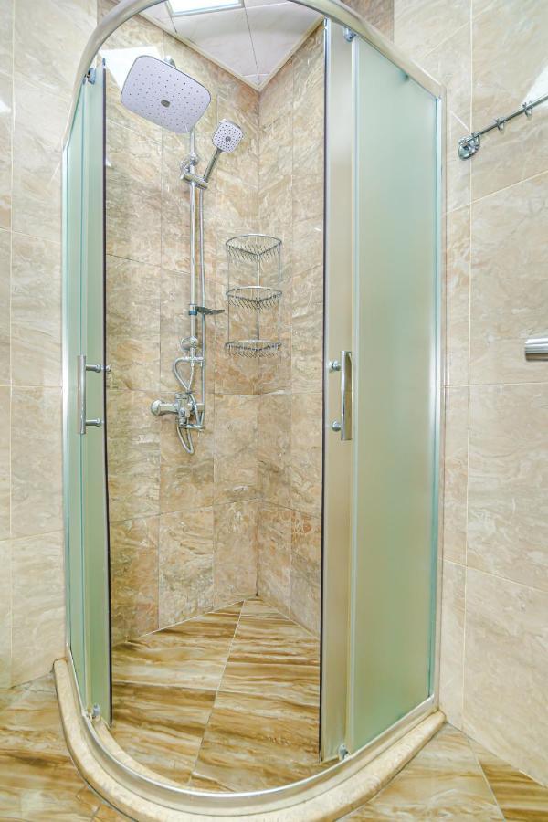 Luxury 2 Room Apartment In The Center Баку Екстер'єр фото